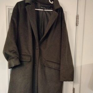 Men's Classic Olive Green Overcoat